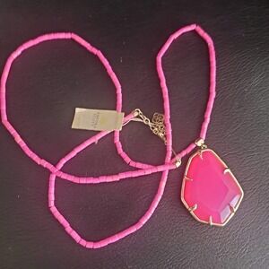 Kendra Scott Beatrix Long Pendant‎ Necklace Pink Unbanded Agate Gold Plate NWT